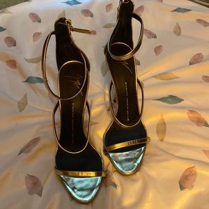 Shoes Giuseppe Zanotti Design